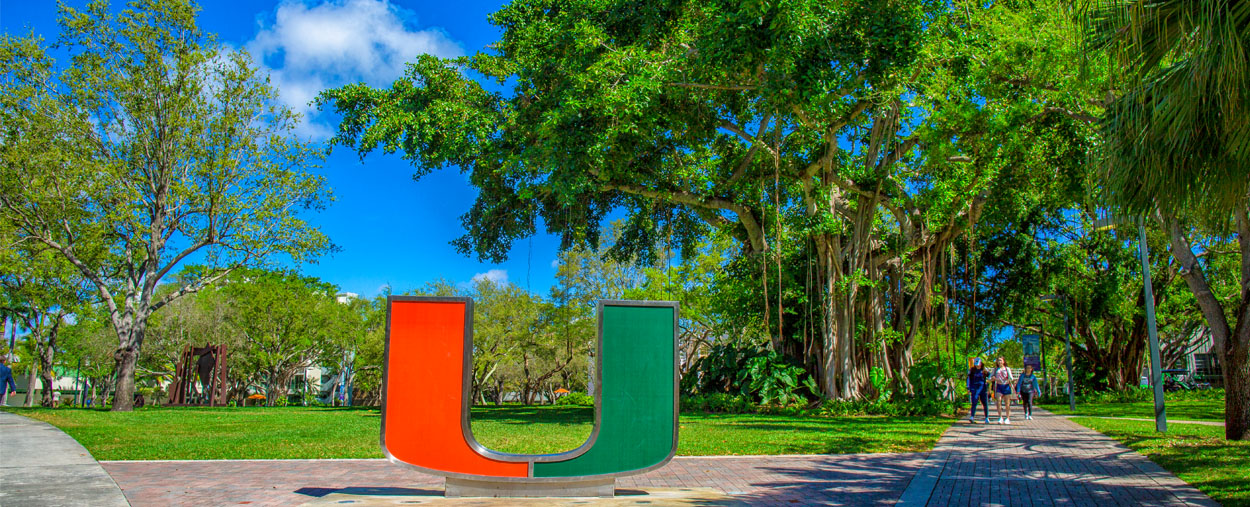 u statue on main campus